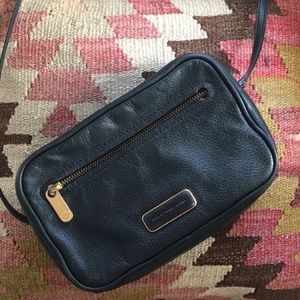 MARC JACOBS crossbody purse